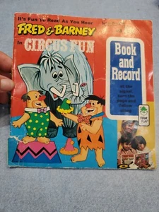 Vintage Fred Barney Im Zirkus Spaß Feuersteine Peter Pan Mitlesebuch Schallplatte Gb65 - Bild 1 von 5