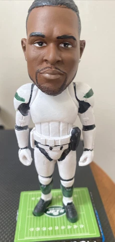 LeVeon Bell New York Jets Star Wars Day Stormtrooper Bobblehead 2019 NIB Cover