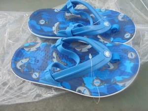 New Crocs Crocband Shark Strap Flip Child's 10 Flip-flop Prep Blue - Picture 1 of 3