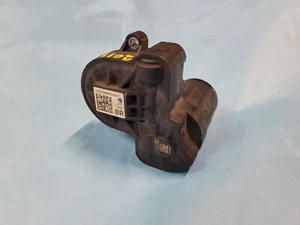 2015-2020 AUDI A3 QUATTRO - RIGHT REAR - ABS BRAKE CALIPER SOLENOID - Picture 1 of 9