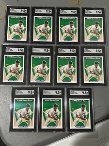 LOT OF 11 DEREK JETER SGC 9.5 2006 TOPPS #18 ROOKIE OF THE WEEK 1992 DRAFT 7245