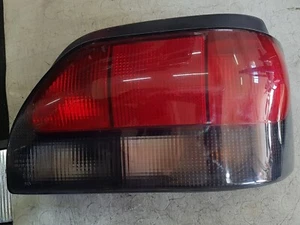 FANALE POSTERIORE DESTRO RENAULT CLIO I (91-96) 1.2 40 KW 5P/B C.M.E7FB7 - Picture 1 of 2