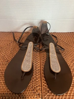 Autêntica Nova Sandália Plana Giuseppe Zanotti Cristal Tornozelo Tamanho 40 - Imagem 1 de 4