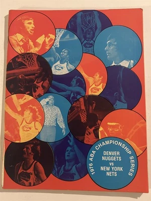 1976 ABA CHAMPIONSHIP Denver Nuggets New York Nets Julius Erving David Thompson Foto 1 de 4