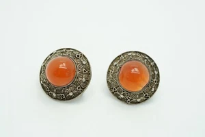 Chinese Export Silver Filigree Carnelian Screw-back Earrings - Bild 1 von 8