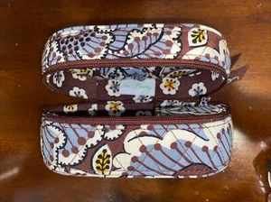 Vera Bradley ovale Schmuckschatulle hält Schmuck Reißverschluss Schieferblüten Neu - Bild 1 von 6