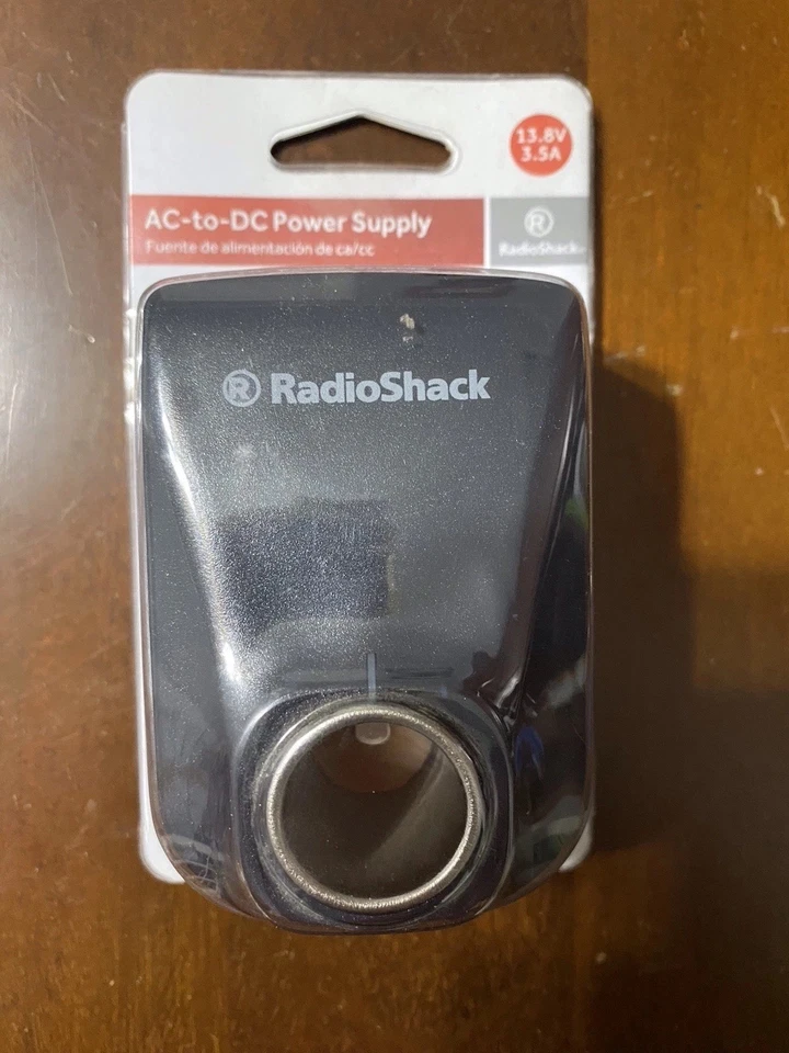 Fuente de alimentación de CA a CC Radio Shack artículo # 220-0219 entrada salida 120 VCA 13,8 VDC 3,5 A Foto 1 de 4