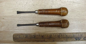 Old Used Tools,2 Vntg Unbranded Carving Chisels, - Picture 1 of 7