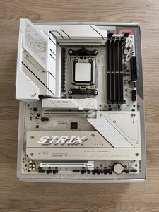 ASUS ROG Strix B850-A Gaming WiFi – AM5 ATX Motherboard (WiFi 7, White/Silver) - Picture 1 of 16