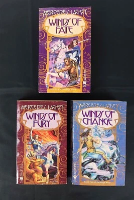 The Mage Winds Trilogy Mercedes Lackey Winds of Fate Change Fury Fantasy PB Foto 1 de 4