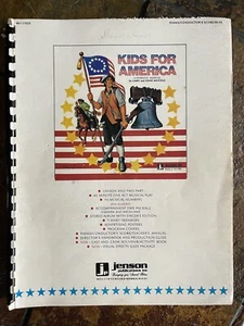 Kids for America: A Patriotic Musical de Larry y Diane Mayfield usado - Imagen 1 de 4