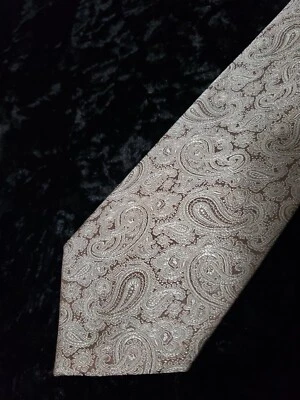 Corbata de cuello Geoffrey Beene para hombre color tostado plateado cachemira floral seda ropa de carrera  Foto 1 de 4