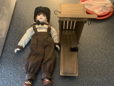 Muñeca reliquia de porcelana Franklin Mint Coca Cola Danny  Foto 1 de 4