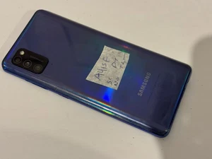Smartphone Samsung Galaxy A41 SM-A415F dañado para pieza o reparación - Imagen 1 de 4