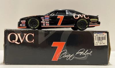 Revell #7 Geoff Bodine QVC Ford Thunderbird Die Cast NUEVO Foto 1 de 4