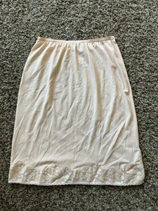 Vintage Kayser Slip Größe Large Pfirsich Farbe VGUC - Bild 1 von 14