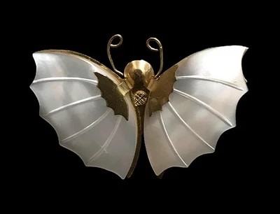 Broche Pin Mariposa Tallado Madreperla Tono Dorado Vintage Foto 1 de 4