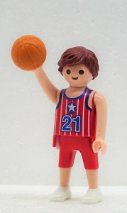 BASKETBALL PLAYER WITH BALL Playmobil to Sports Stripes Jersey Ball Sports USA  - Picture 1 of 6
