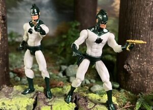 Marvel Universe Kree Warrior Soldiers Captain Mar-vell 4” Action Figure X2