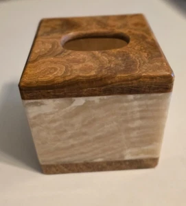 COLLECTIBLE BEAUTIFUL ONYX TISSUE BOX YELLOW/BROWN - Picture 1 of 8