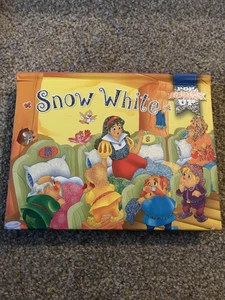 Snow White Pop Up Hardback Book Brand New