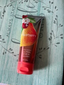 BBW BATH & BODY WORKS PEARBERRY BODY LOTION 8 OZ RARE - Picture 1 of 3