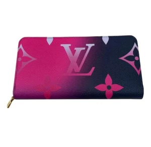 Authentischer Louis Vuitton Midnight Fuchsia Zippy Spring in der Stadt 🙂 - Bild 1 von 13