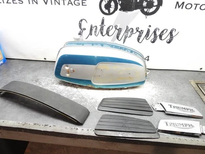 Triumph Trident 750 1969 tanque de gasolina con emblemas y molduras #17 2877 Foto 1 de 4