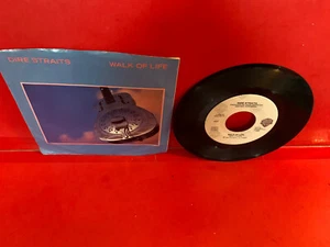 Dire Straits - Walk of Life w/Picture Sleeve - 45 RPM - Picture 1 of 2