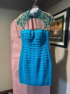 Sherri Hill 32328 Turquoise Bodycon Cocktail Dress NWT SALE size 6 - Picture 1 of 4