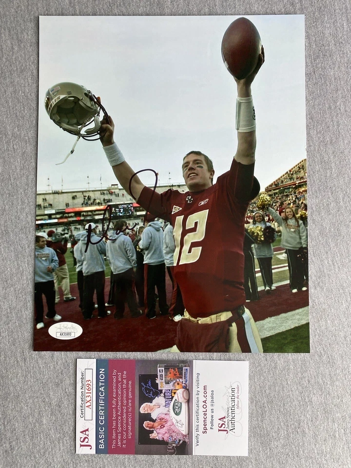 BOSTON COLLEGE EAGLES- MATT RYAN AUTOGRAPH 8x10 ACTION VICTORY PHOTO JSA AX31693 - Image 1 of 1