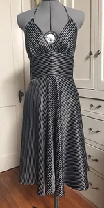 Beautiful Classic Sexy Black & Silver Alyn Paige Marilyn Pin Up Dress Size 5/6 - Picture 1 of 4