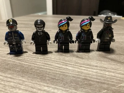 LEGO Movie Minifigure Lot Wyldstyle Executron Robo Swat Sheriff Authentic Lot - Image 1 of 4