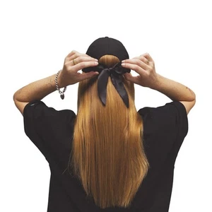Gorra ajustable New York Yankees para mujer con lazo trasero negra 9Twenty - Imagen 1 de 6