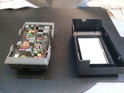Motor de caja de fusibles compatible con 07-09 AVALANCHE 1500 863415 Foto 1 de 4