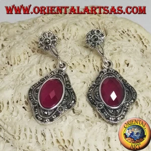 Orecchini in Argento 925‰ rubino sintetico ovale sfaccettato con intorno trafori - Foto 1 di 2