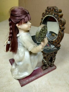 Vintage Mid-Century Resin Vanity Girl Figur - Unikat Wohndeko Statue - Bild 1 von 17