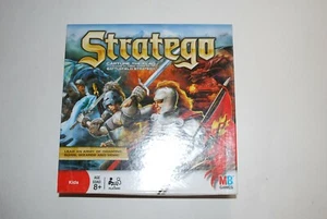 STRATEGO VINTAGE CAPTURE THE FLAG BATTLEFIELD STATEGY BOARD GAME 2008 - Picture 1 of 4