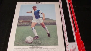 Football KEITH NEWTON BLACKBURN & ENGLAND Portrait 10"x 8" Typhoo Teekarte, sehr guter Zustand - Bild 1 von 2