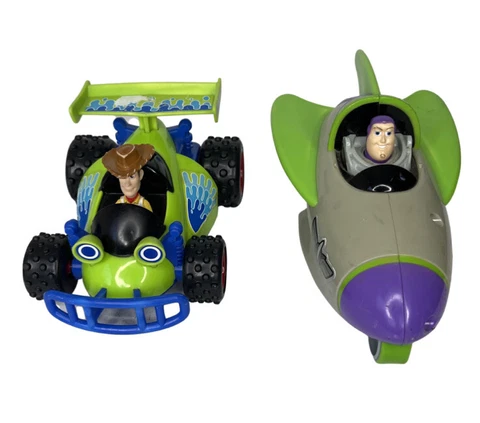 Toy Story 3 Disney Pixar Shake N Go Woody & Buzz Lightyear Race Car 2009 Lot Cover