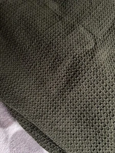 ❤️ARHAUS Forest Green Waffle Throw 50” x 60”. BNWOT. - Picture 1 of 3