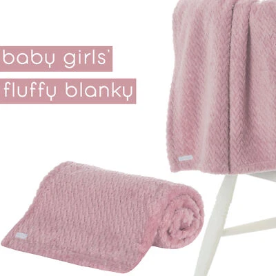 Baby Girls Chevron Zig Zag Pattern Flannel Fleece Dusky Pink Blanket UK 75x90 cm - Image 1 of 4