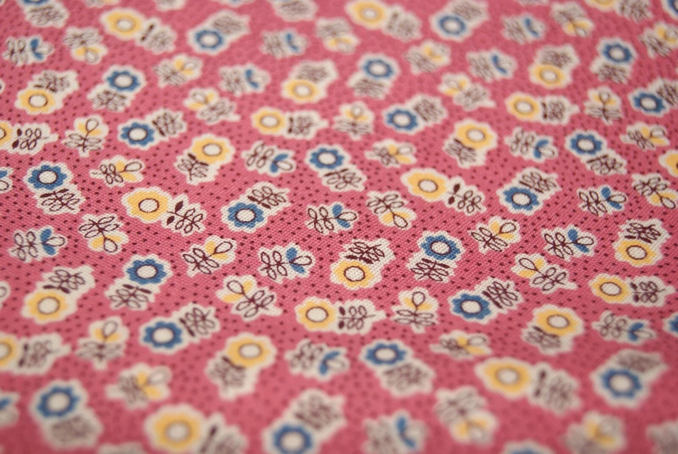 Aunt Grace Fat Quarter Asst Lines  Rothermel Marcus Fabric  A3831 - Image 1 of 1