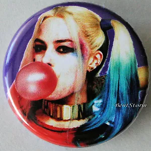 Suicide Squad DC COMICS HARLEY QUINN Puddin Bubble 1 1/4" Button Pinback NEW - Picture 1 of 1
