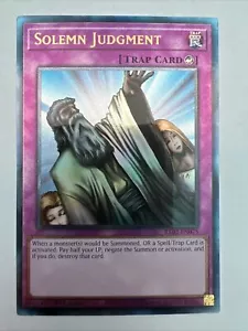Solemn Judgment 1ª Edición Prismatic Ultimate Raro RA02-EN075 Yu-Gi-Oh! - Imagen 1 de 1