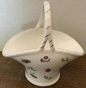 Cesta de porcelana multicolor con mango floral de abeja Grace's Teaware - Imagen 1 de 6