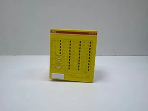 ABB 1SAP284000R0001 DI581-S Safety Digital Input Module - Picture 1 of 5