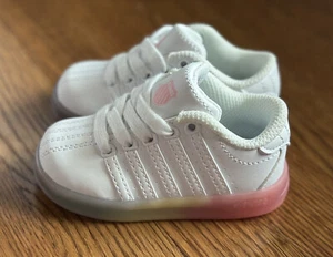 Kid's K-Swiss White Tennis Shoes w/ Rainbow Sole -- Size US 5 / UK 4 / EU 20 - Picture 1 of 8