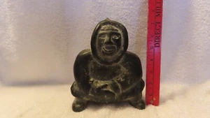 Kanadische Eskimo Inuit handgeschnitzte Steinskulptur groß, 7,5 Zoll X 6 Zoll - Bild 1 von 3