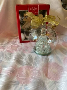LENOX- WONDER BALL SNOWMAN LIT CHRISTMAS ORNAMENT - Picture 1 of 1